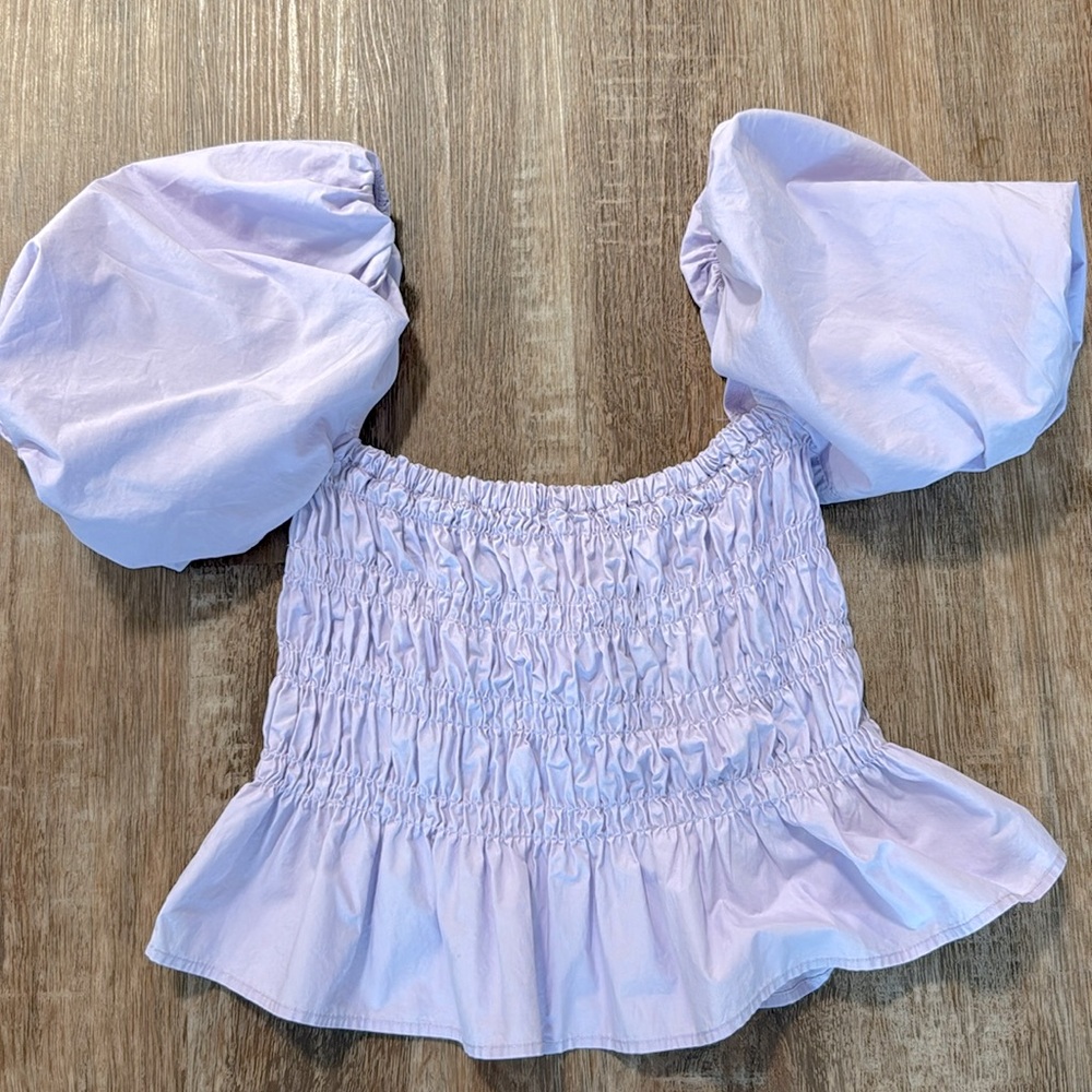 ASTR The label Puff Sleeve Top